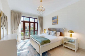 Al Tajer, Core C, Souk Al Bahar - Charming Two Bedroom